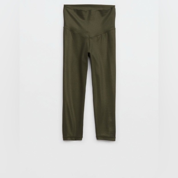 OFFLINE BY AERIE REAL ME LIQUID SHINE CROPPED LEGGING - Picture 3 of 8